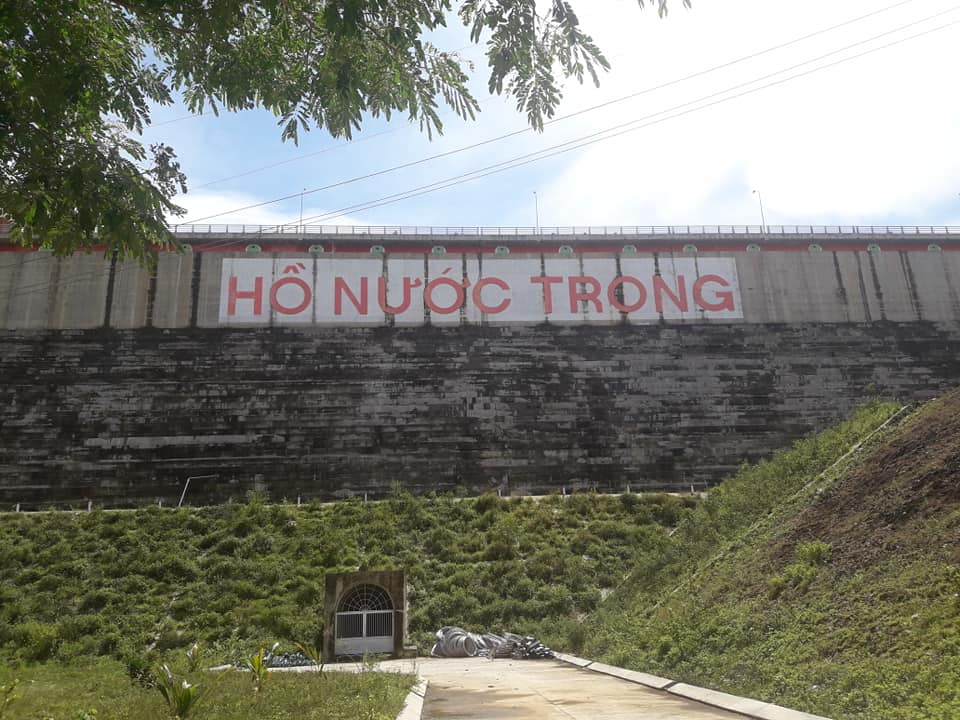 Xanh mát hồ Nước Trong